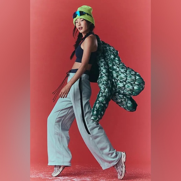 Free People Movement Fineline Pants in Mint Momentum NWT - Picture 5 of 8